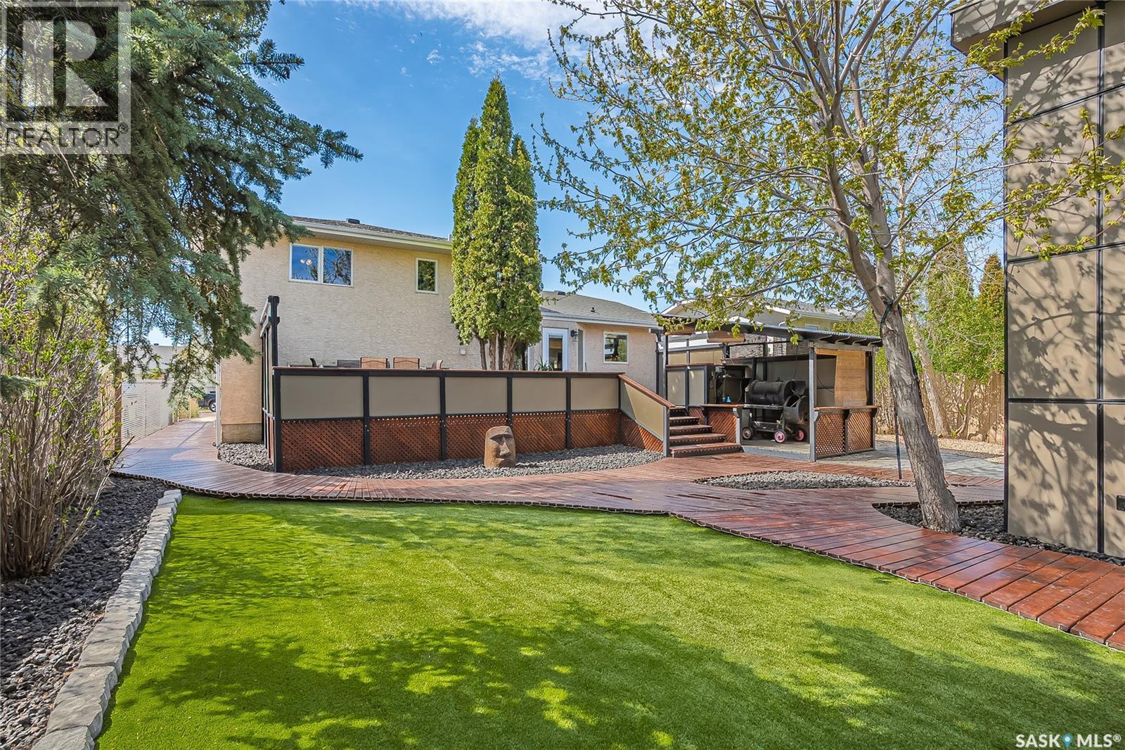 813 Derksen PLACE - 7