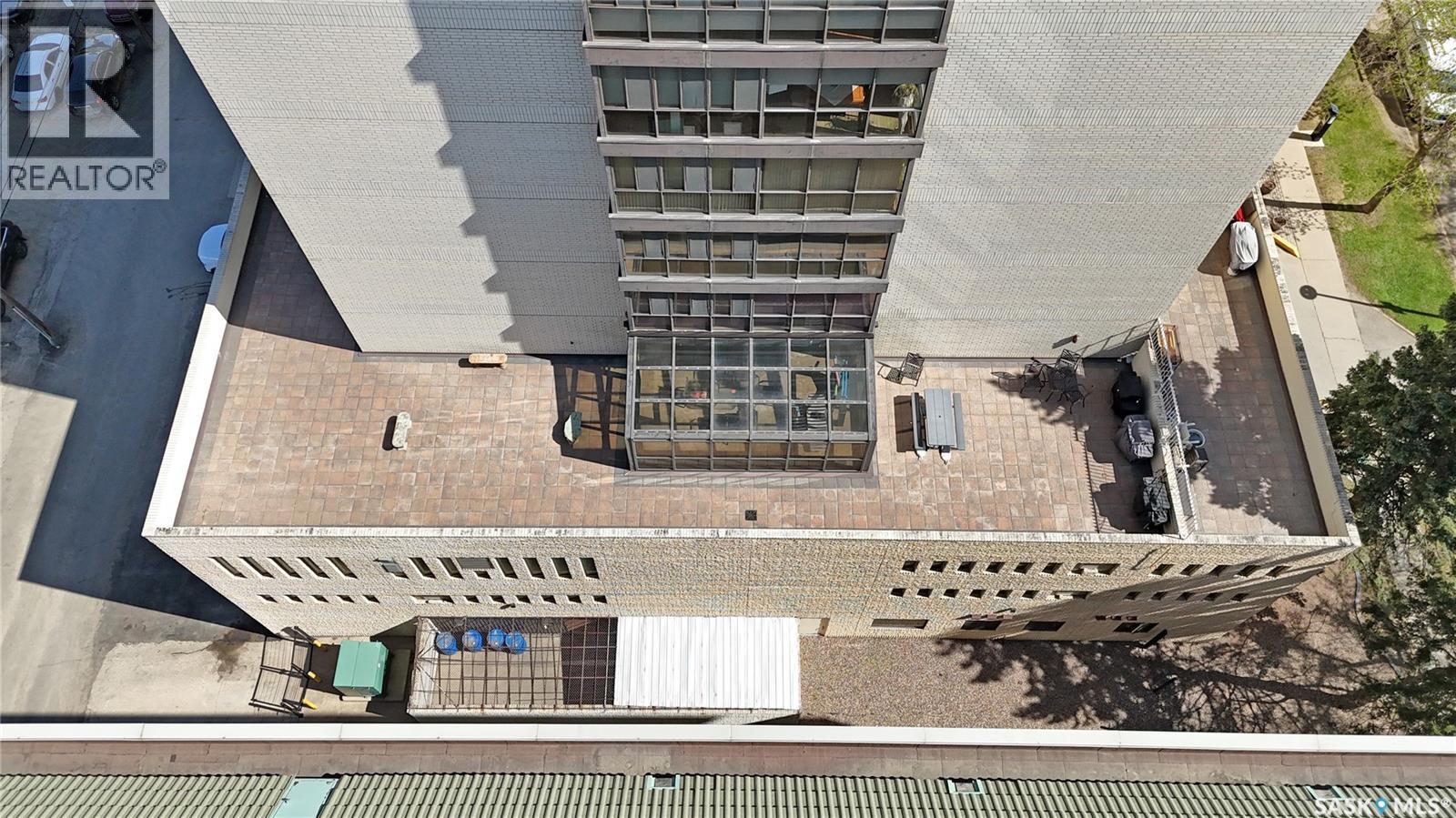 #2001 315 5th AVENUE N - 44