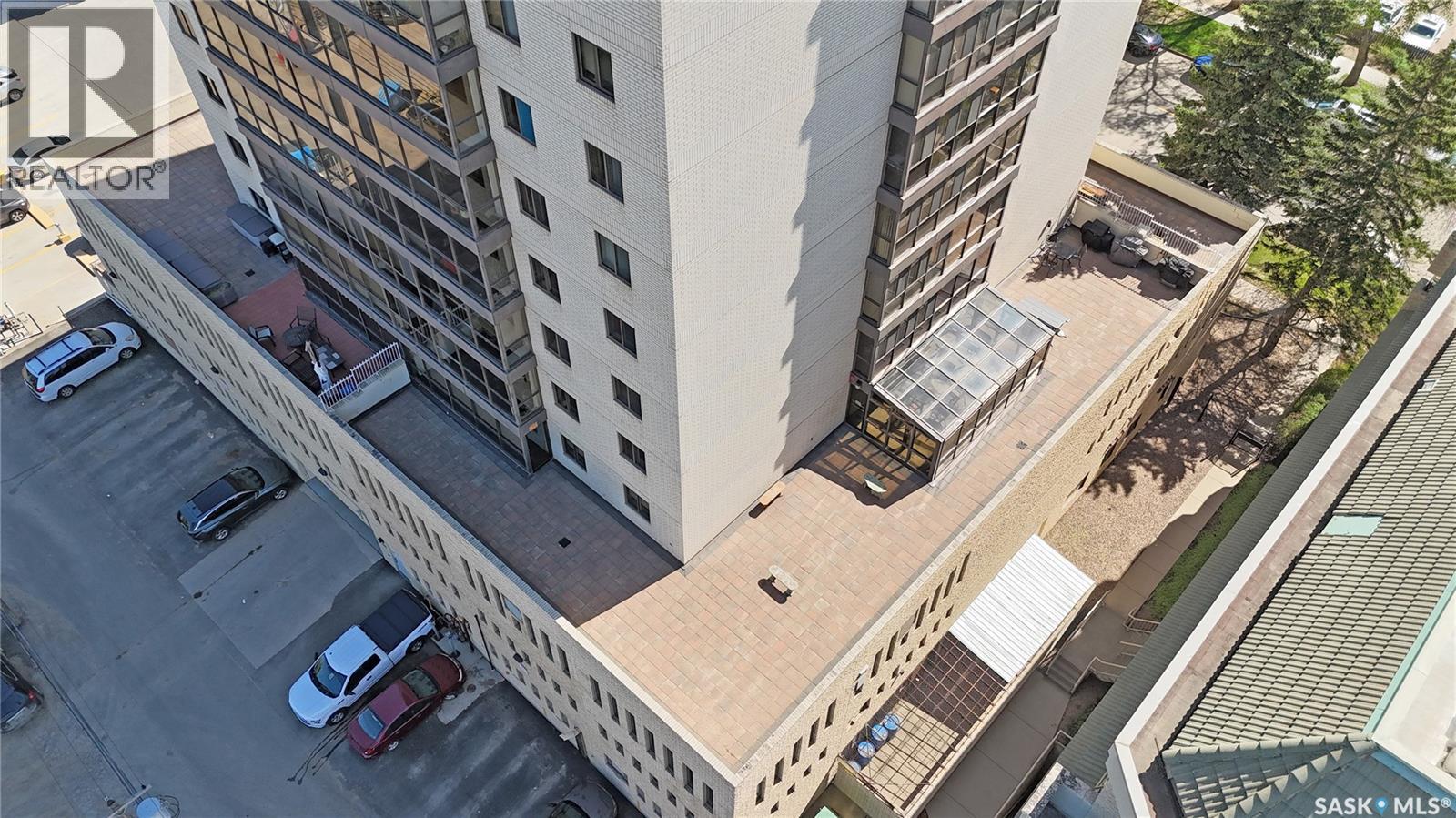 #2001 315 5th AVENUE N - 46