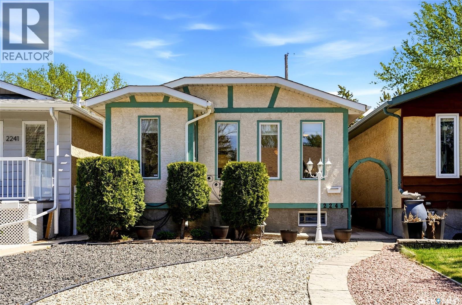 2245 Reynolds STREET - 1