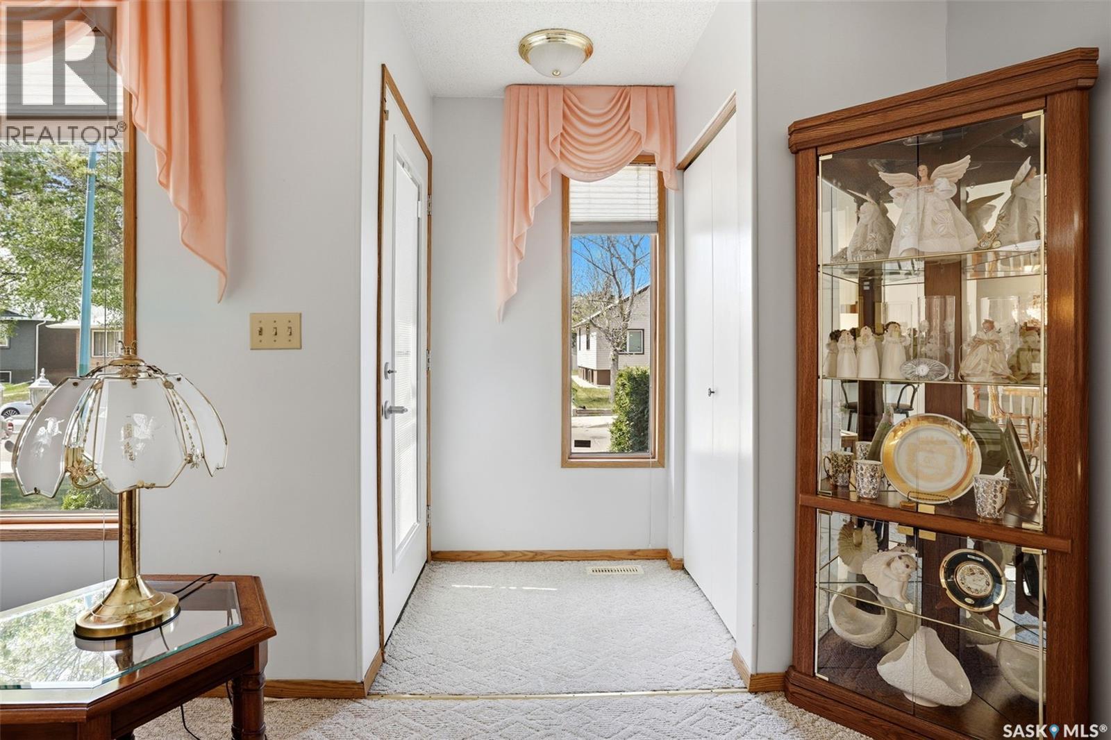 2245 Reynolds STREET - Image 3