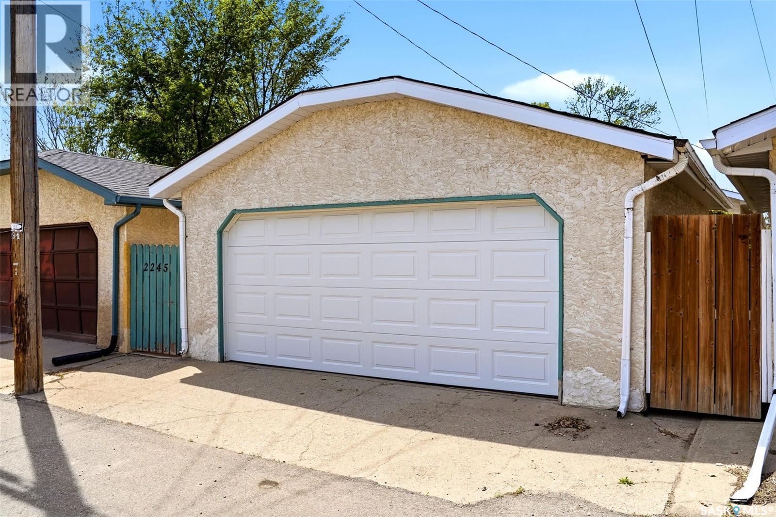 2245 Reynolds STREET - 37