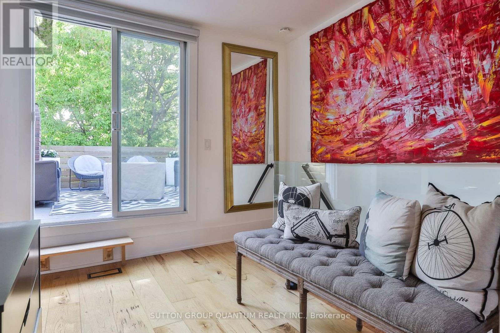 268 ASHDALE AVENUE - 22