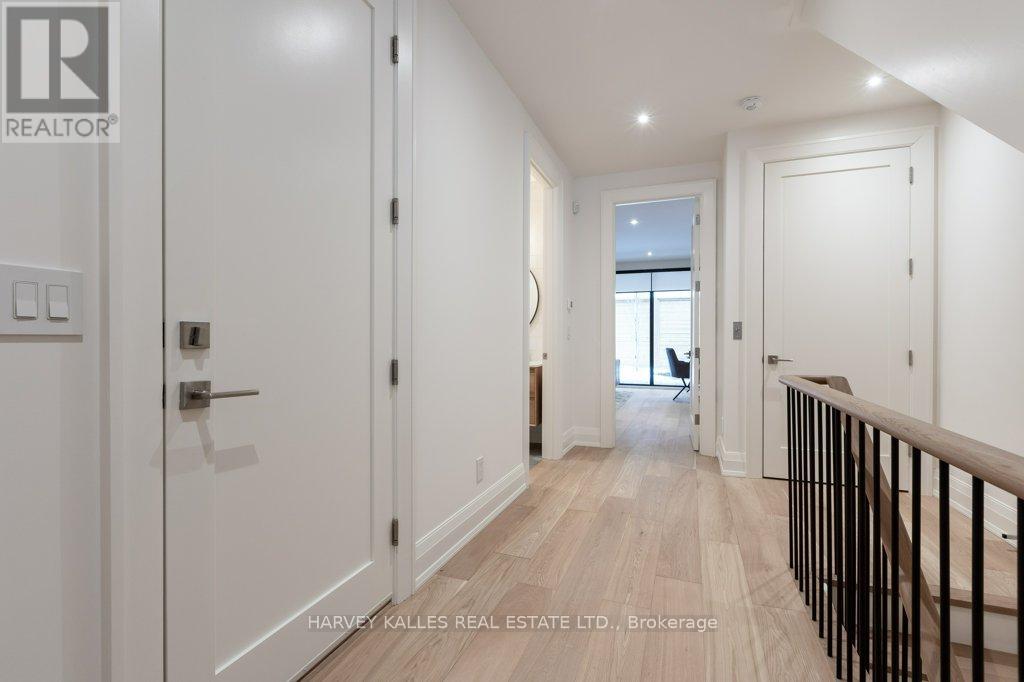 32 EVERGREEN GARDENS - 4