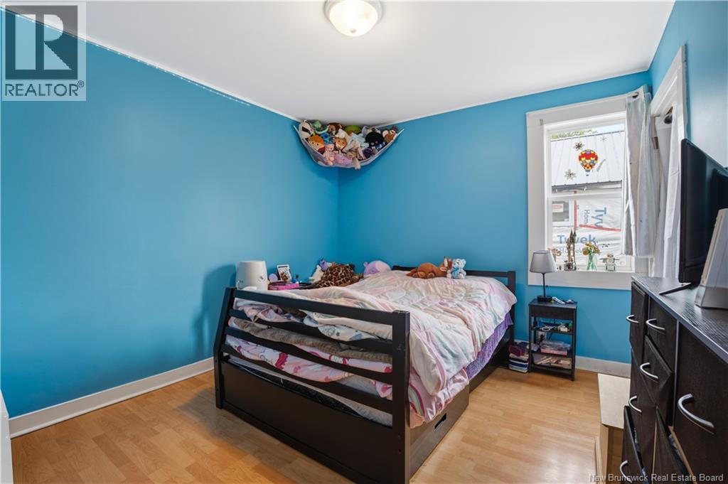 20 Aiton Road - 11