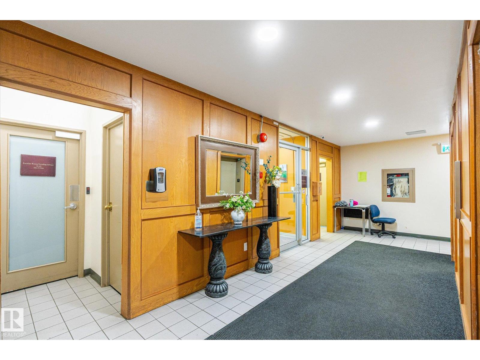 #503 10045 117 ST NW - 17