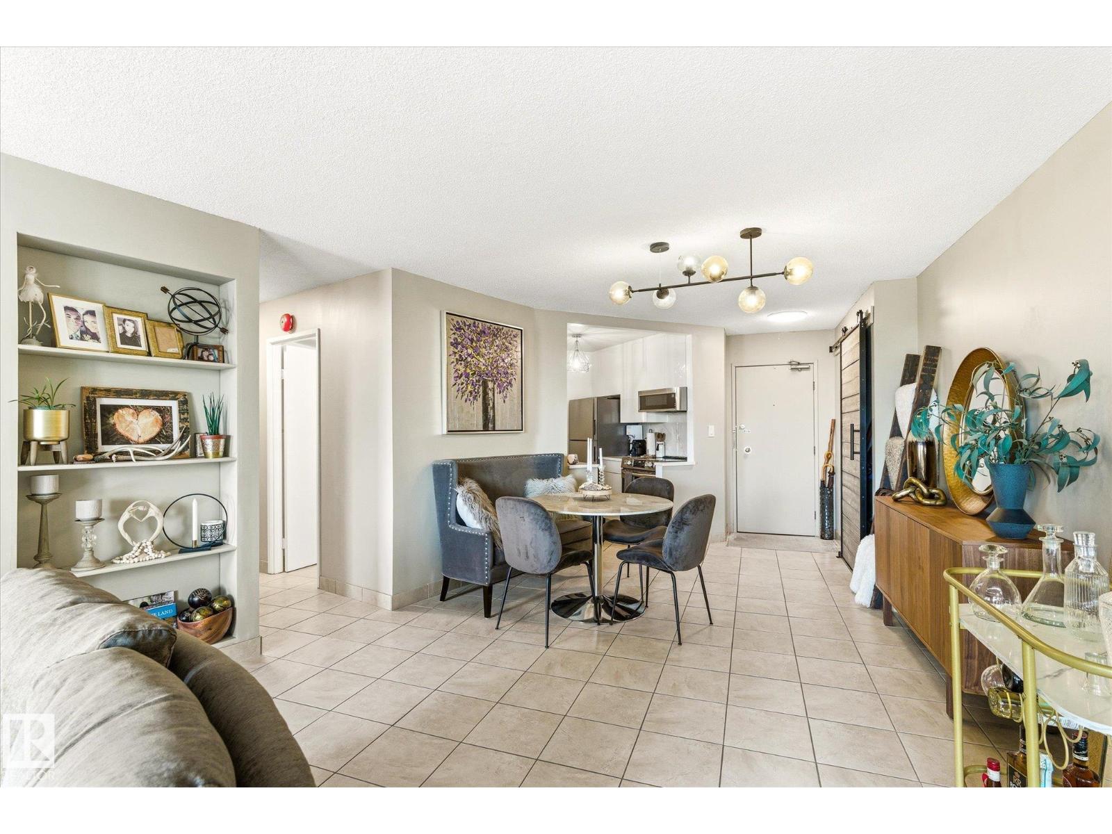 #503 10045 117 ST NW - 31