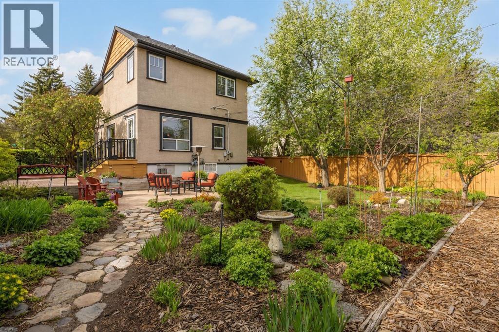 236 10 Avenue NE - 46