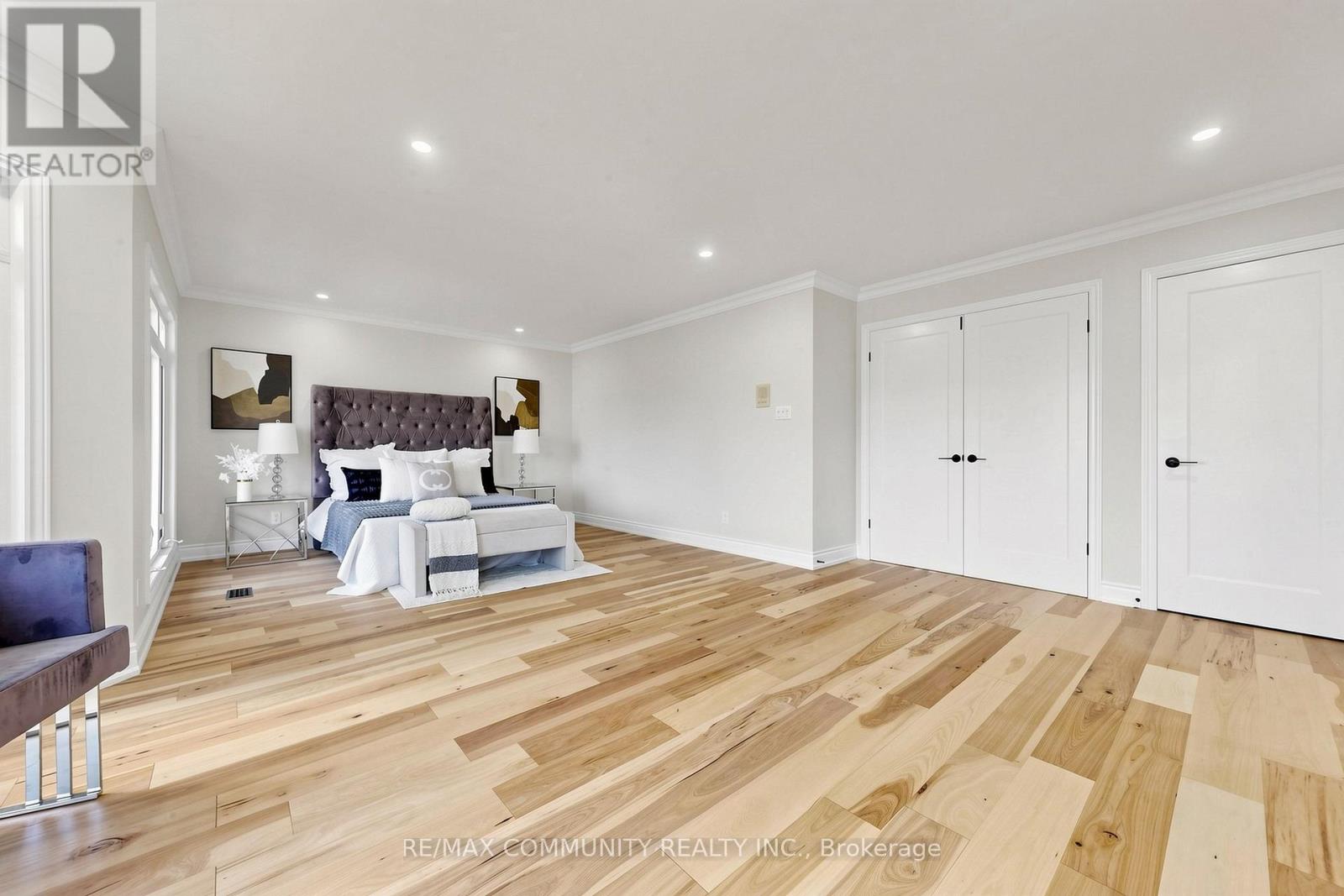 1002 RIVERVIEW CRESCENT - 27