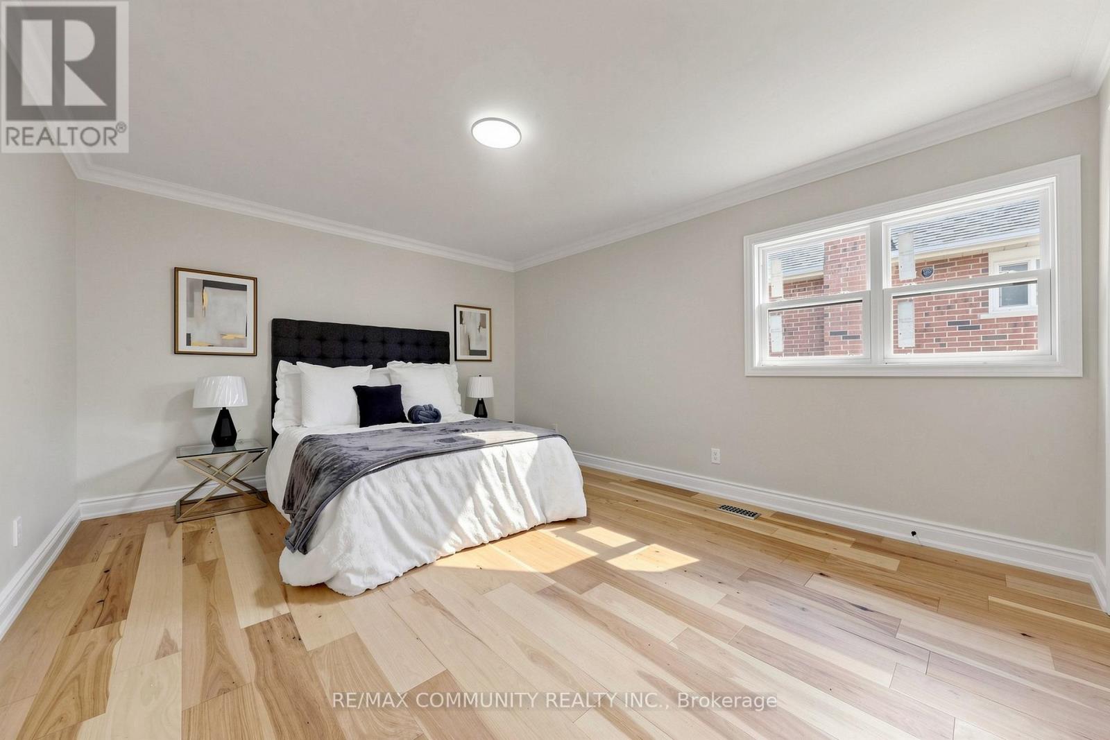 1002 RIVERVIEW CRESCENT - 30