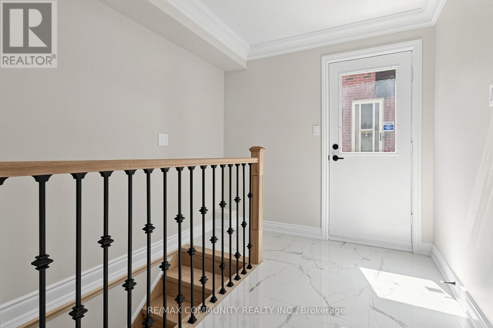 1002 RIVERVIEW CRESCENT - 38