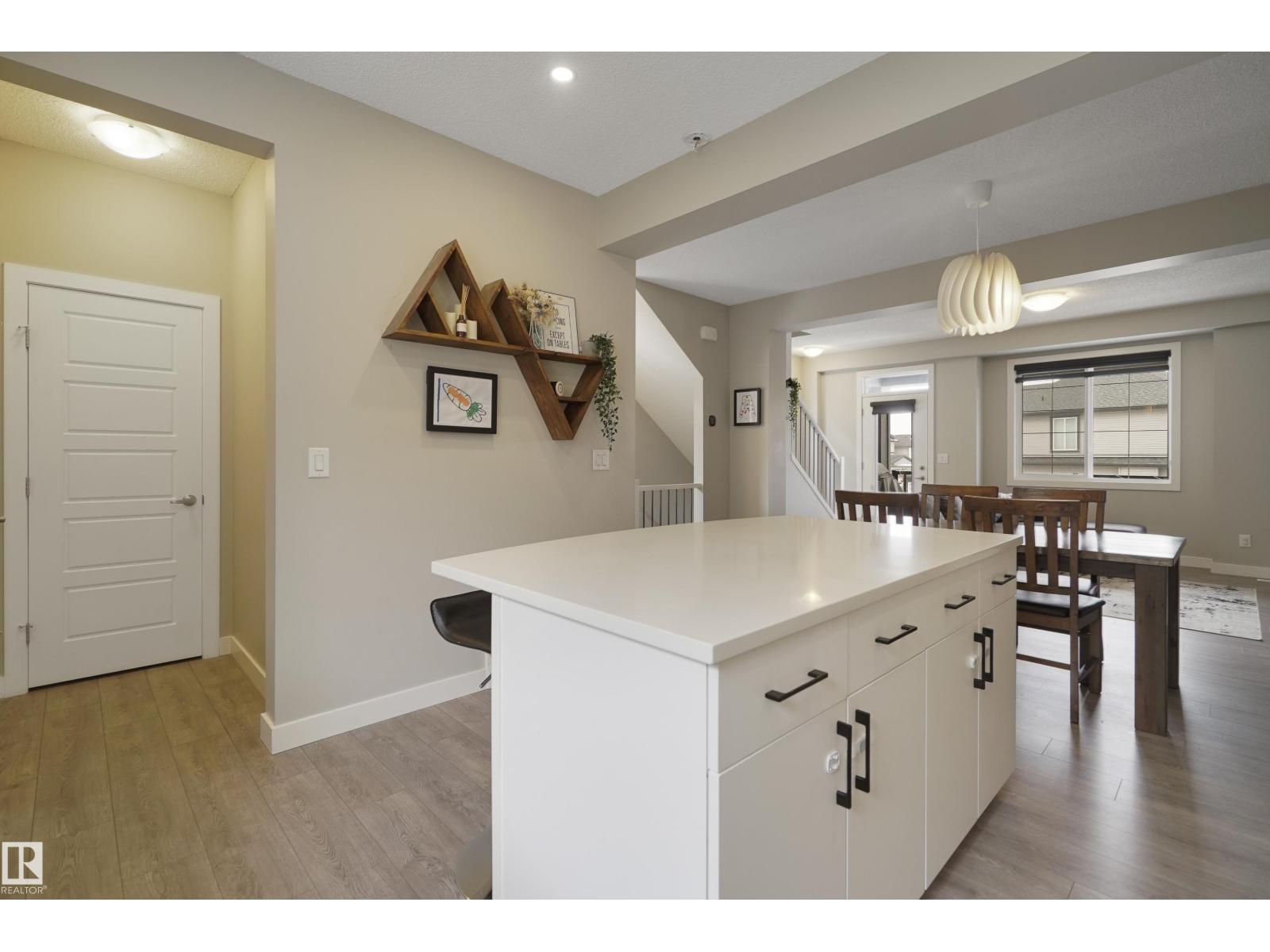 2082 WONNACOTT WY SW - 8