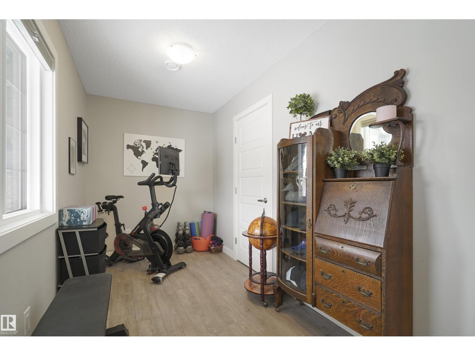 2082 WONNACOTT WY SW - Image 2