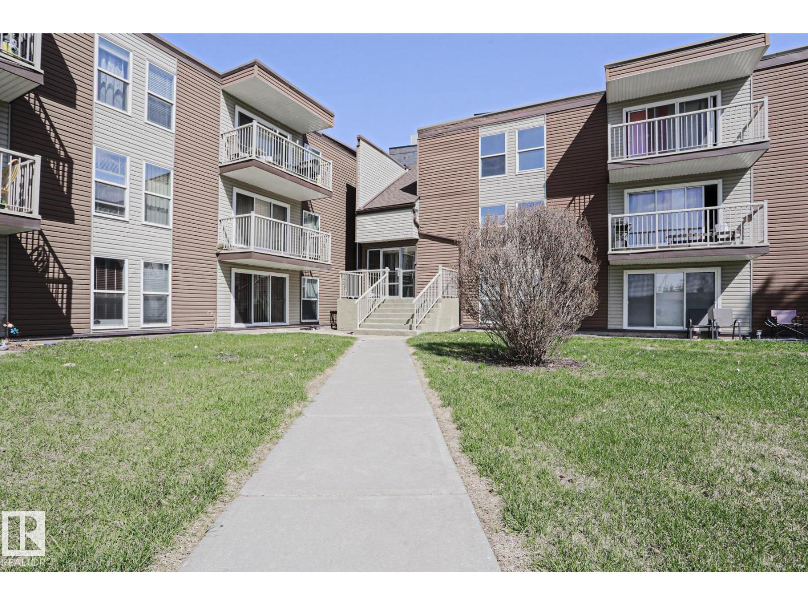 #118 7220 144 AV NW - 15