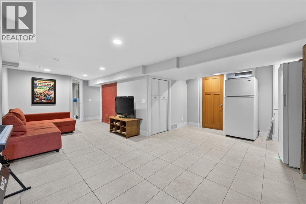 625 29 Avenue SW - 20
