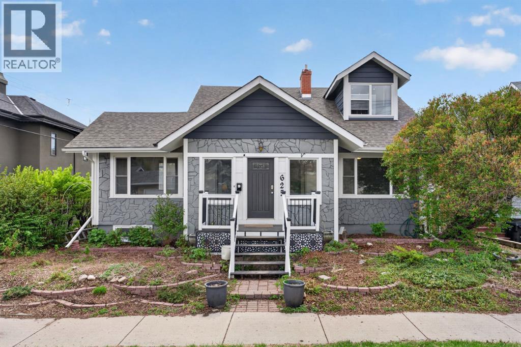 625 29 Avenue SW - 1