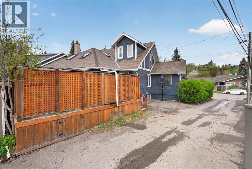 625 29 Avenue SW - 6