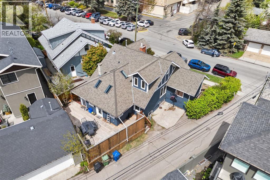 625 29 Avenue SW - Image 2