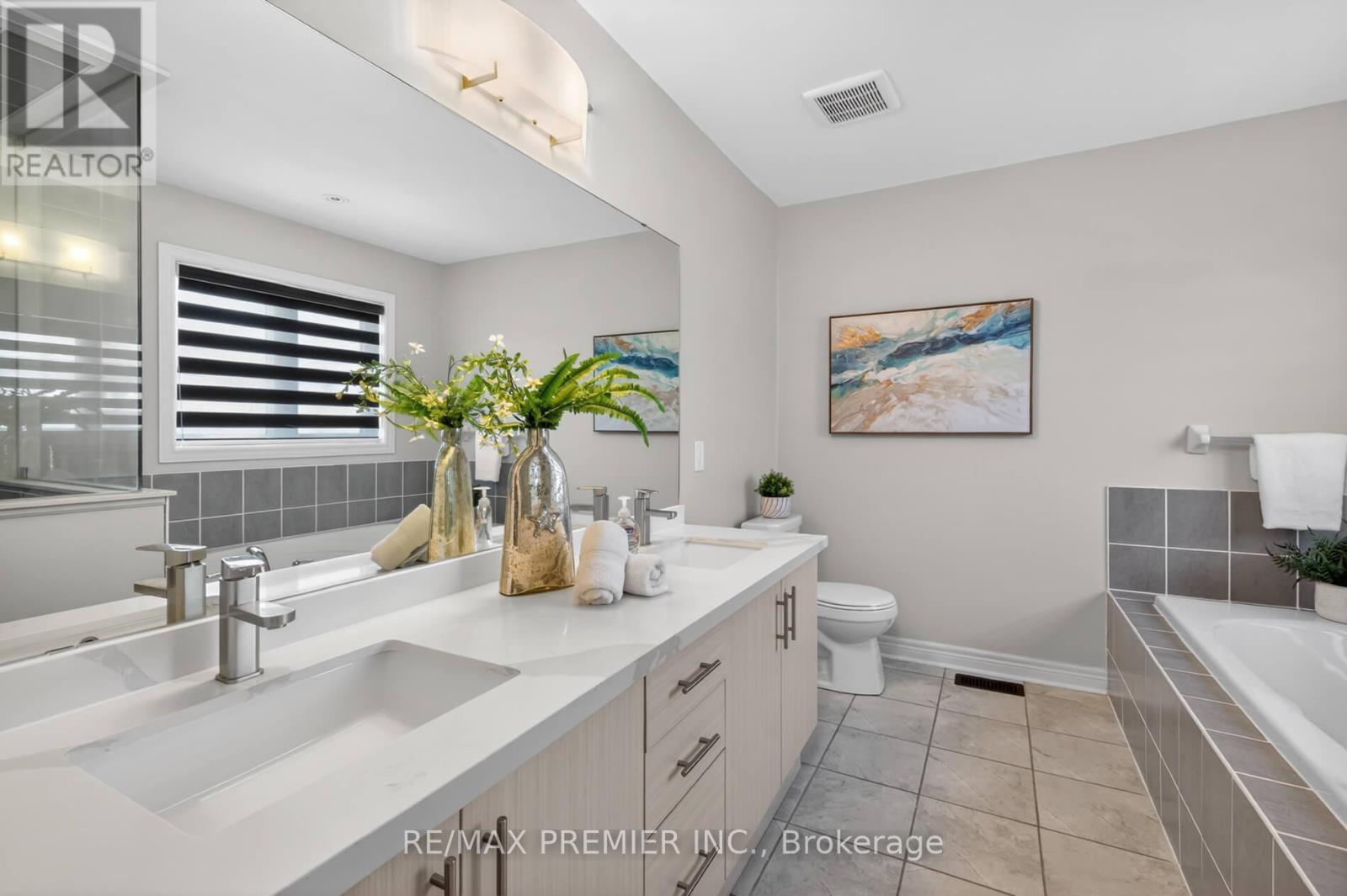 126 BARROW AVENUE - 22