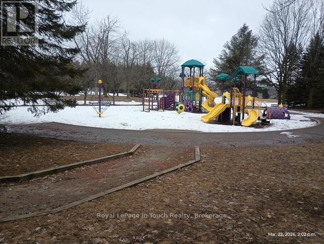 153 FERNDALE DRIVE S - 43