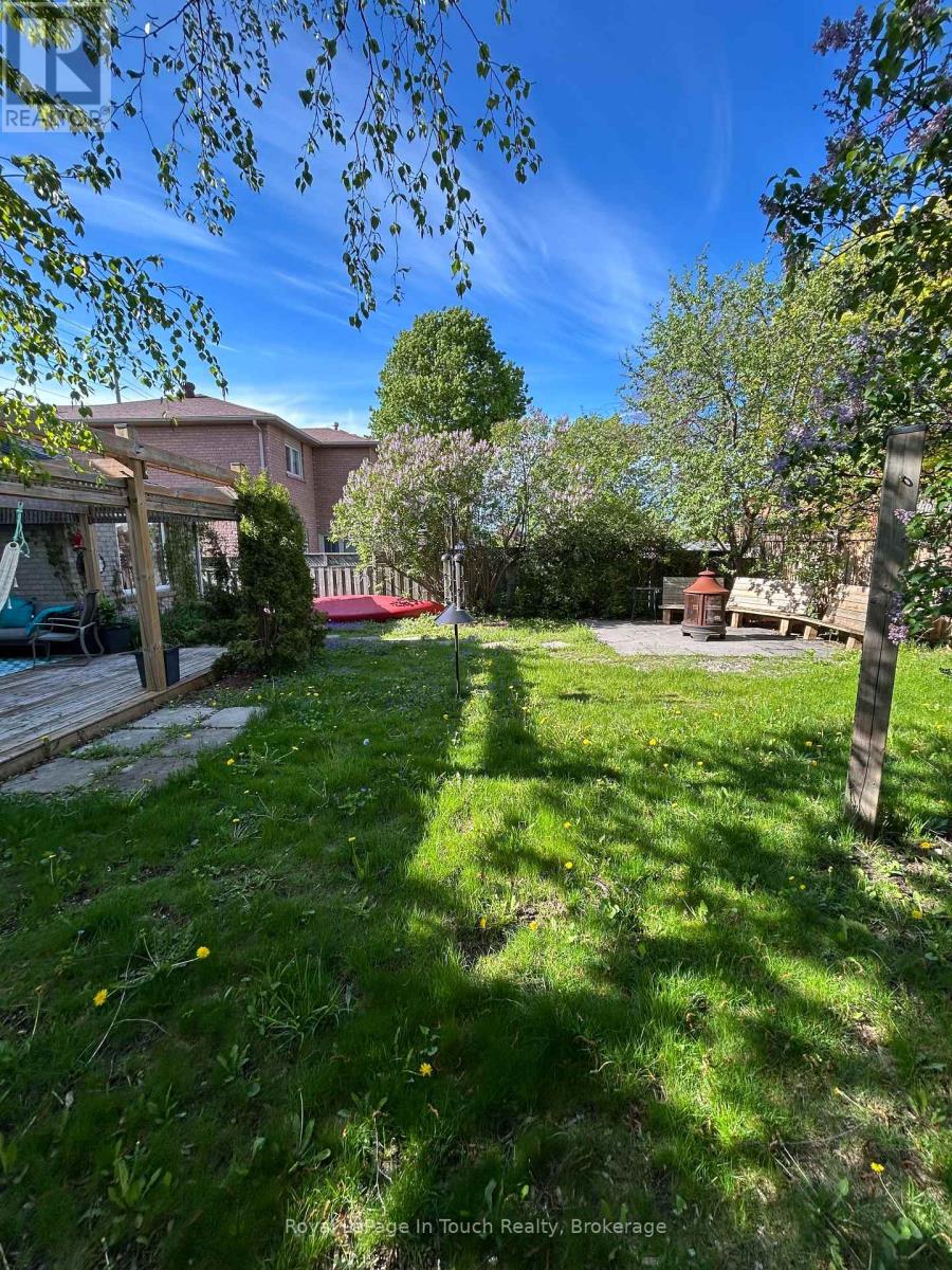 153 FERNDALE DRIVE S - 5