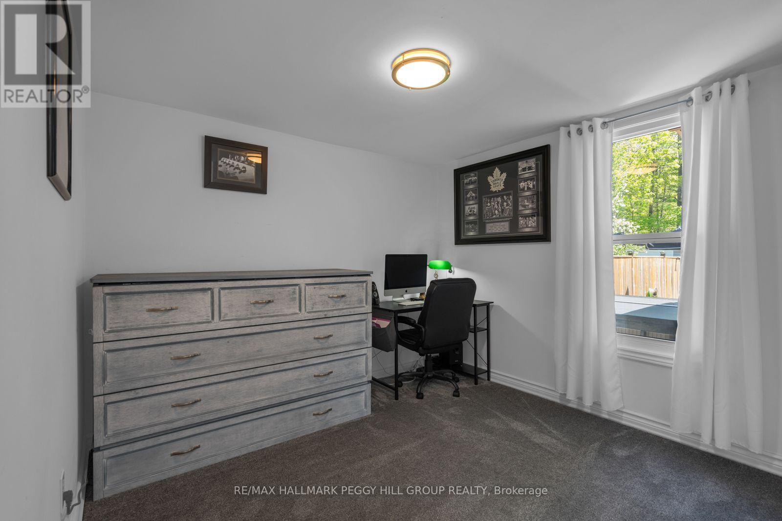 41 LAIDLAW STREET - 11