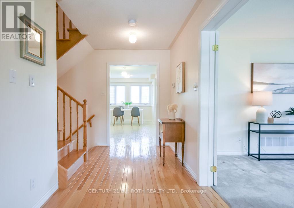 20 BOYD CRESCENT - 6