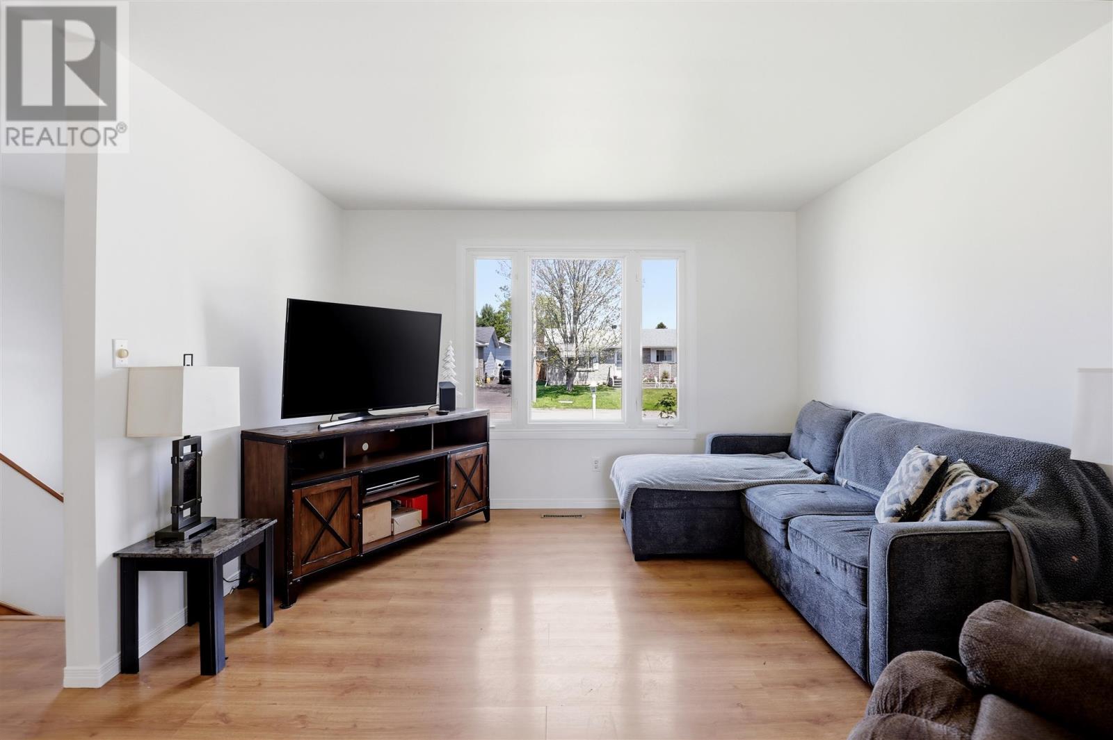 138 Chicora CRES - 3