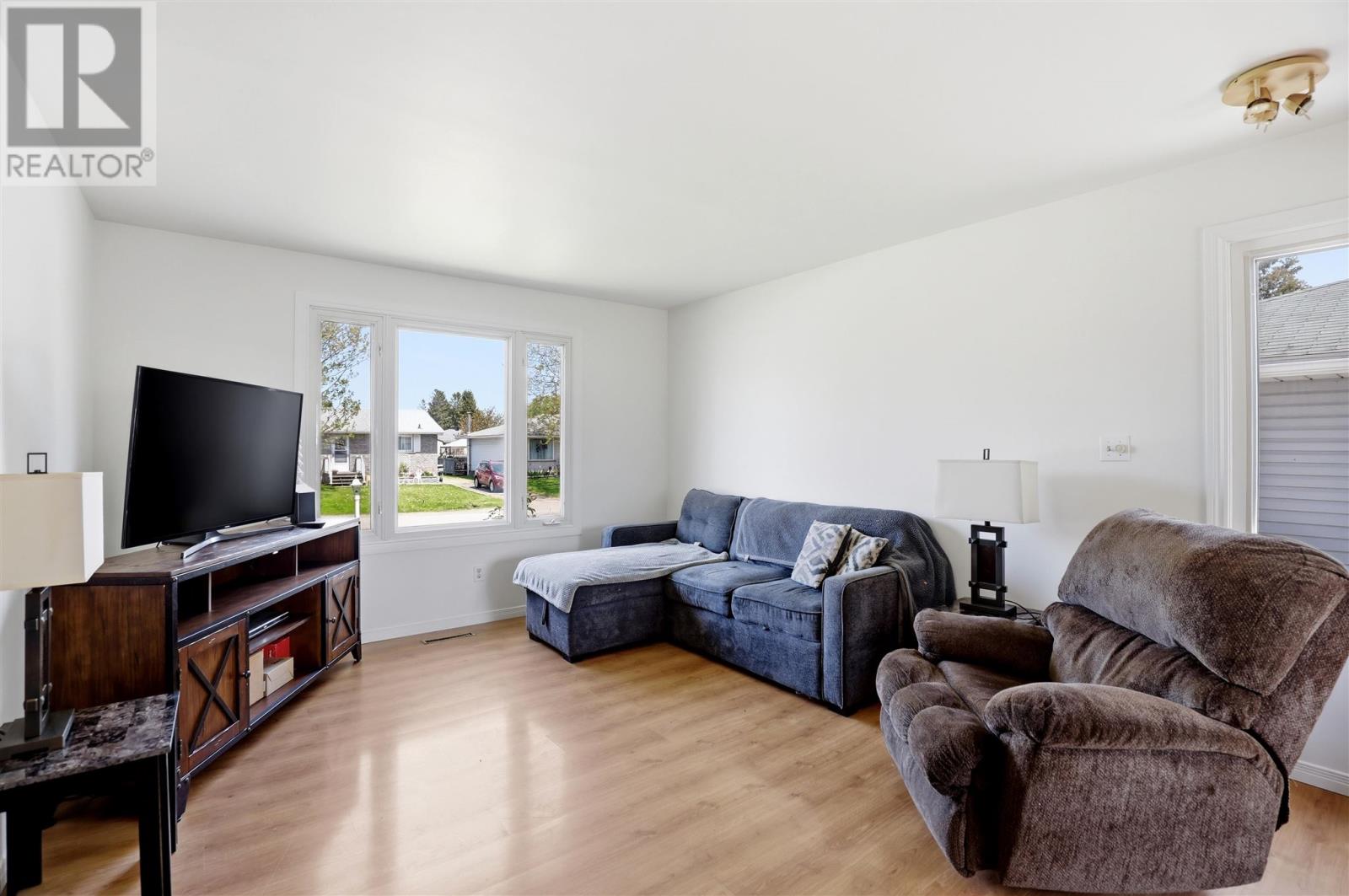 138 Chicora CRES - 4