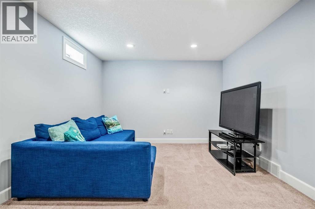 1320 Windstone Road SW - 42