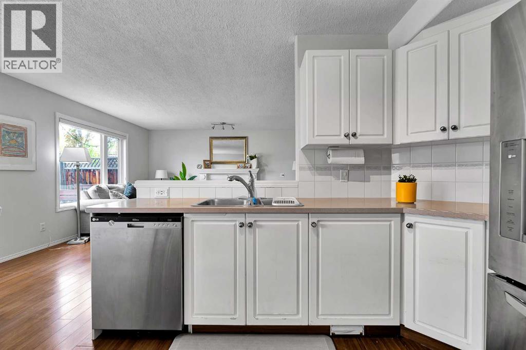 60 Arbour Crest Terrace NW - 15