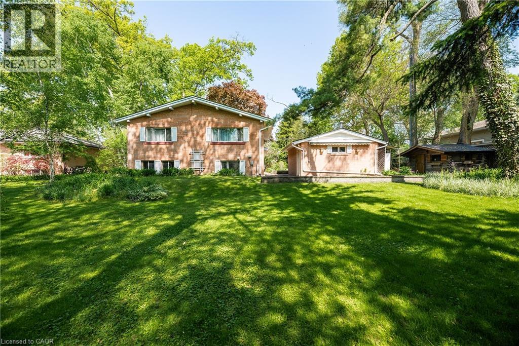 2048 ELMHURST Avenue - 8