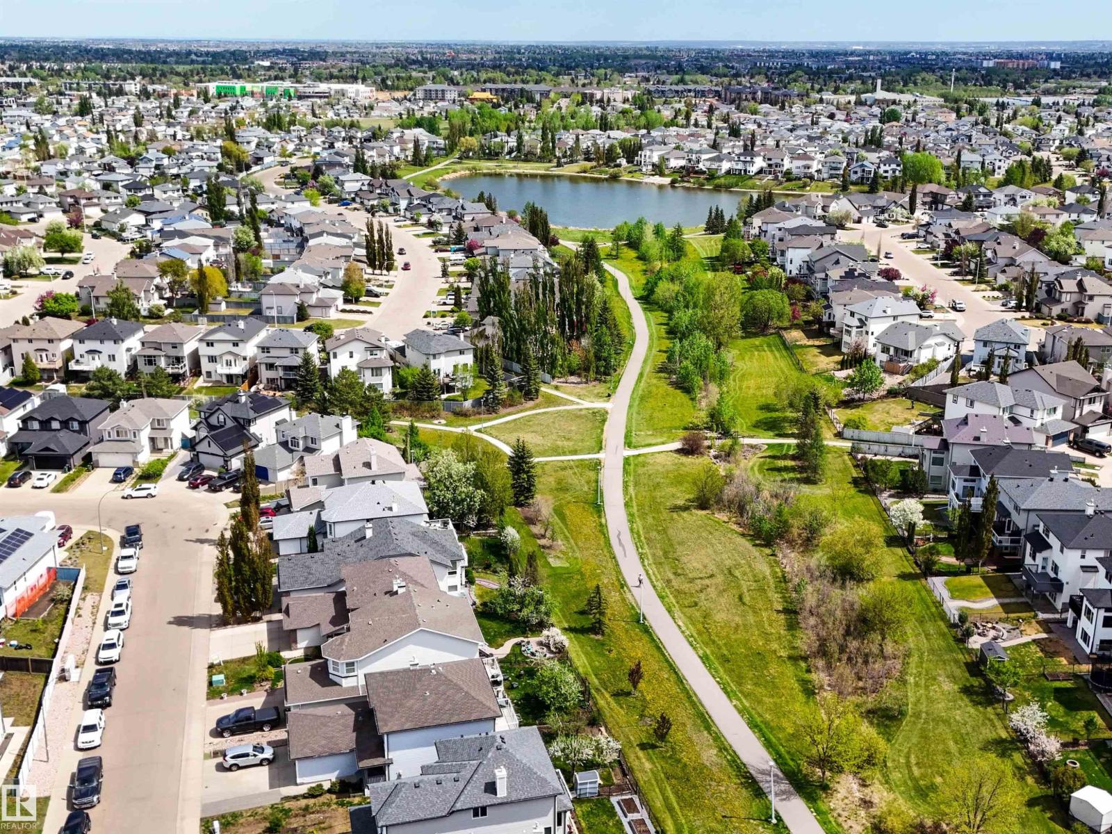 13715 149 AV NW - 68