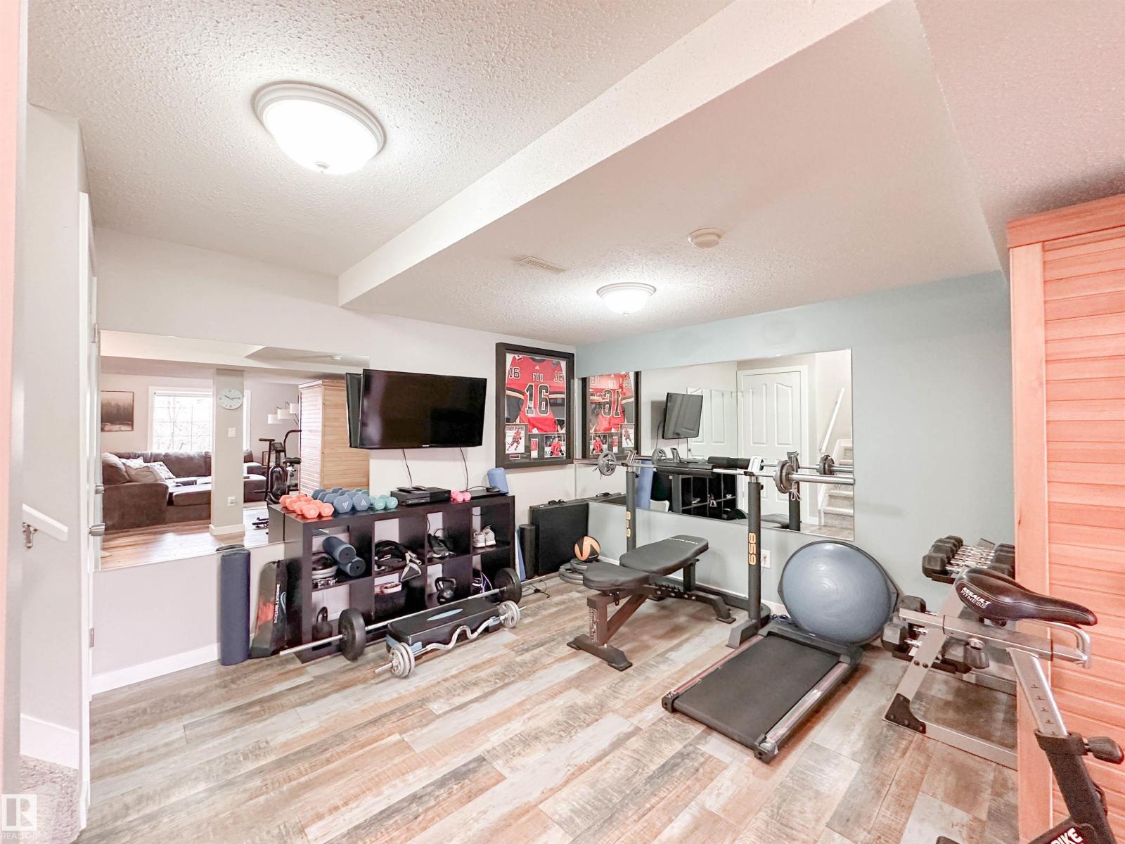 13715 149 AV NW - 41