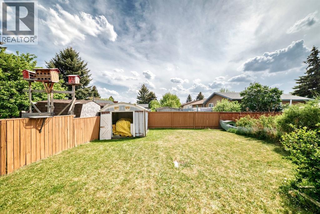 411 Abadan Place NE - 27