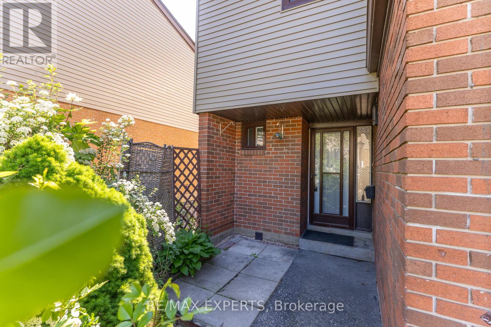 31 CARLETON PLACE - Image 3