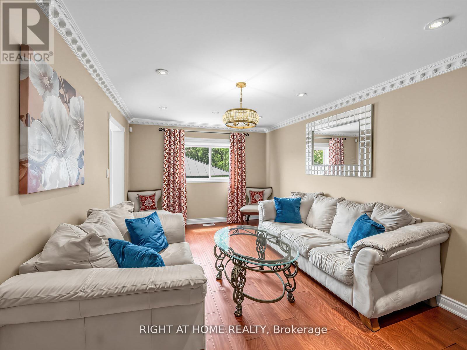 7068 ROSEHURST DRIVE - 16