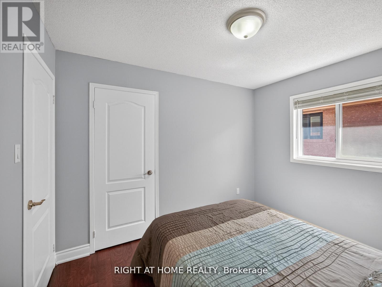 7068 ROSEHURST DRIVE - 33