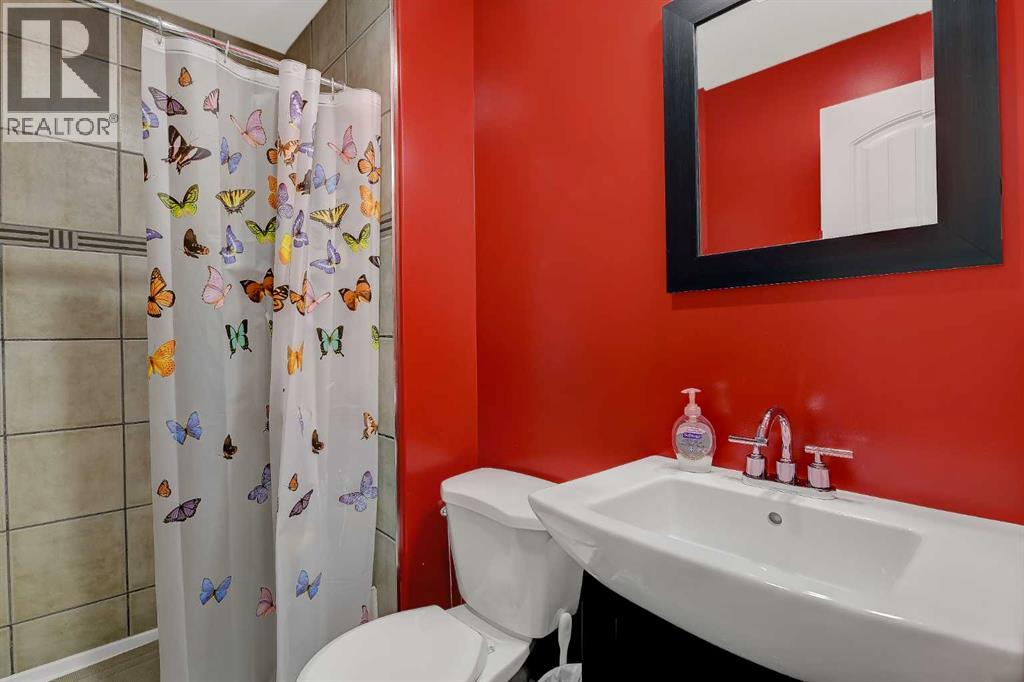 11 Pinnacle Road - 24