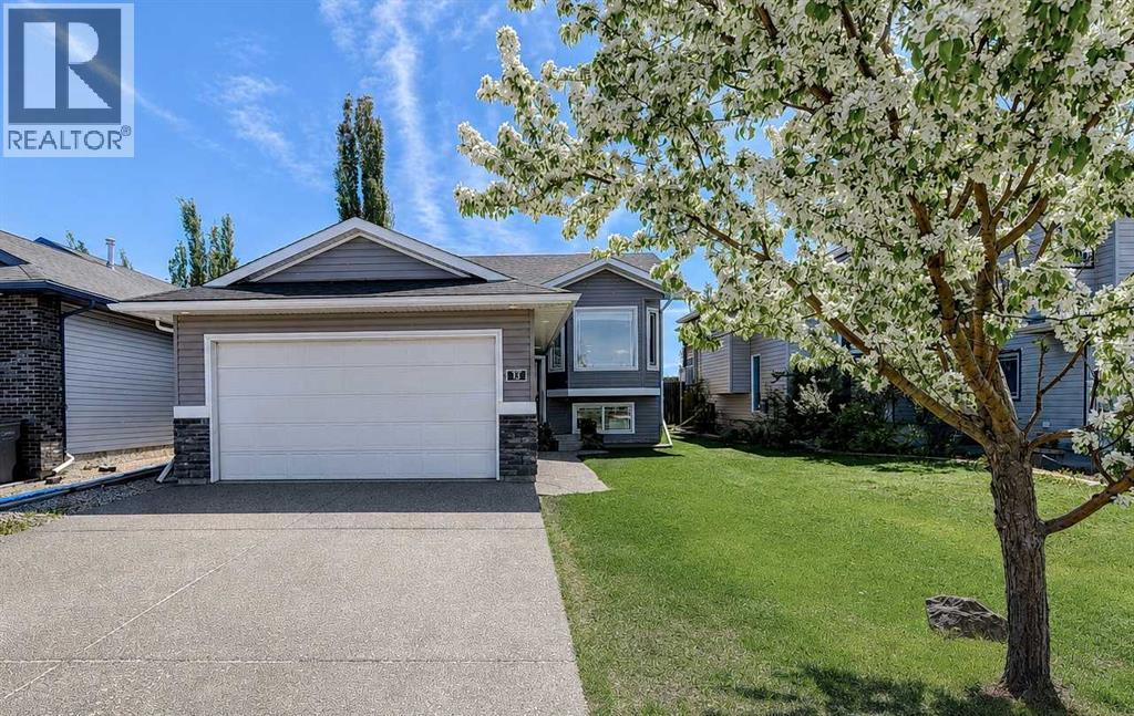 11 Pinnacle Road - 1