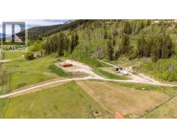 3657 95 Highway, Parson, BC V0A1H4 Photo 15