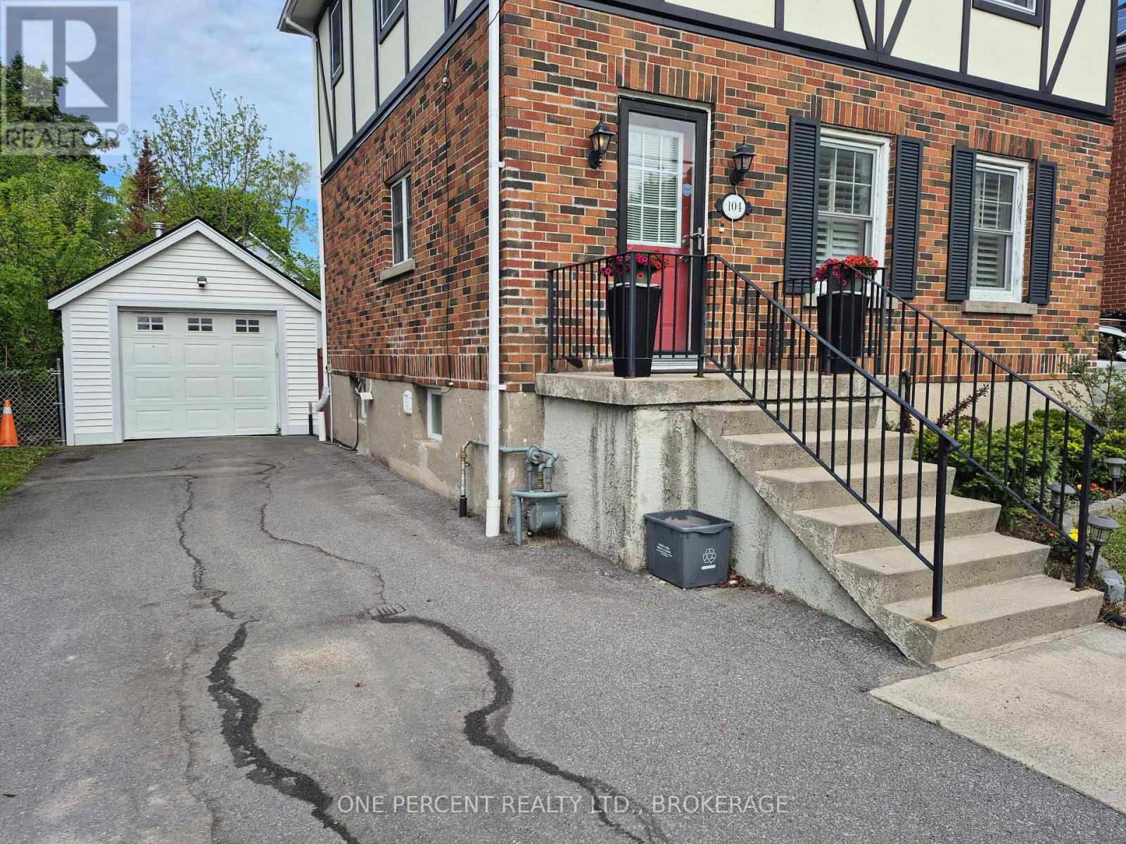 104 ELLERBECK STREET - Image 2