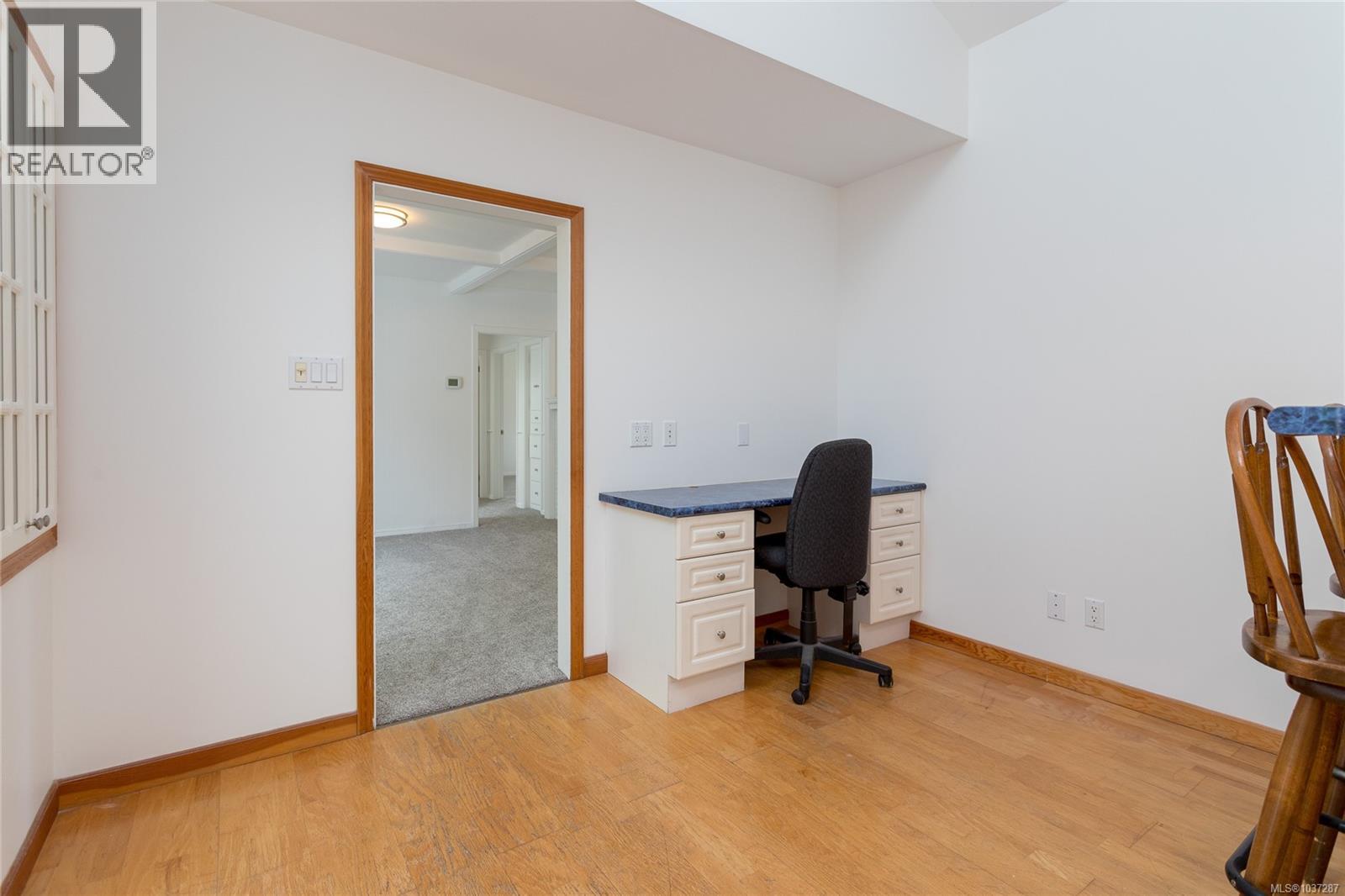 #2 6755 Wallace Dr - 28