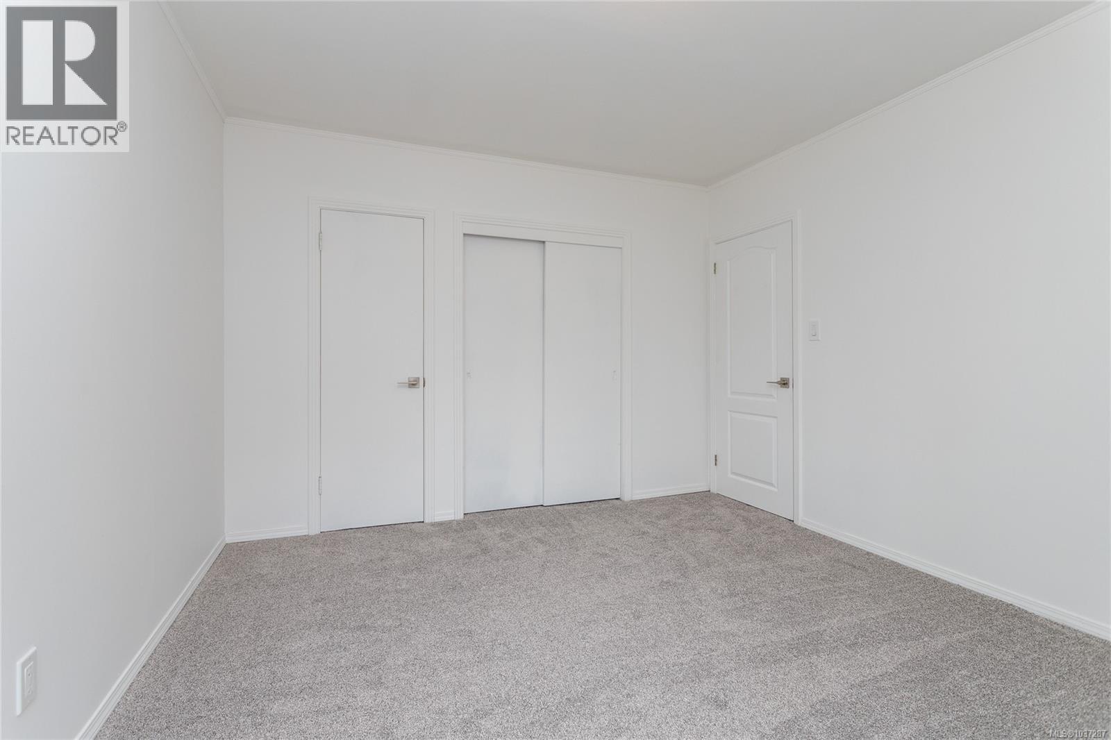 #2 6755 Wallace Dr - 23
