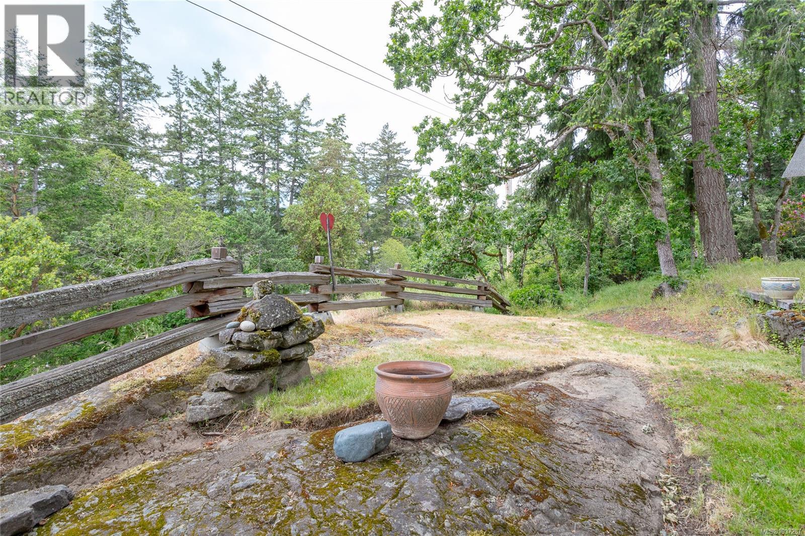 #2 6755 Wallace Dr - 52