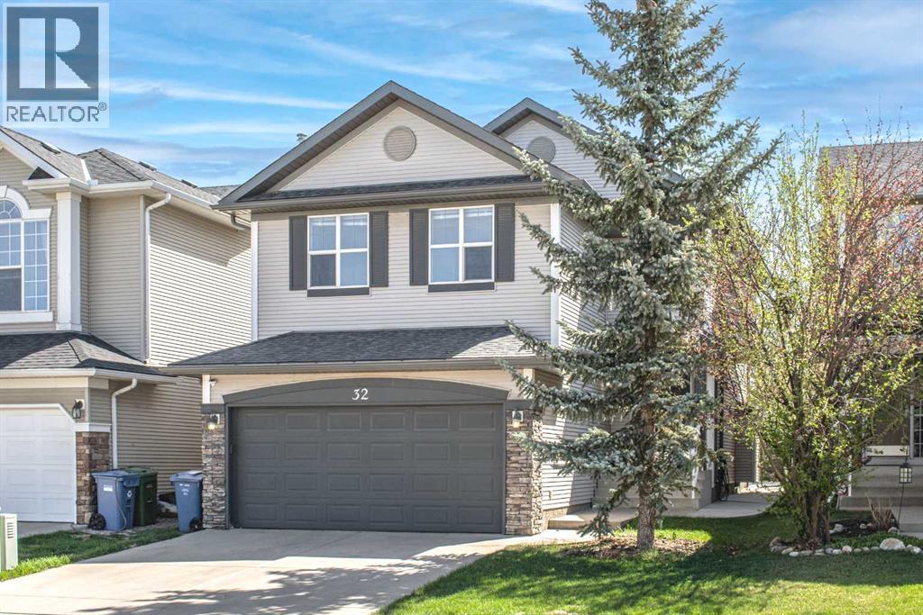 32 Cougarstone Square SW - 4