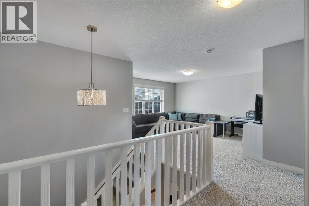 52 West Coach Court SW - 20