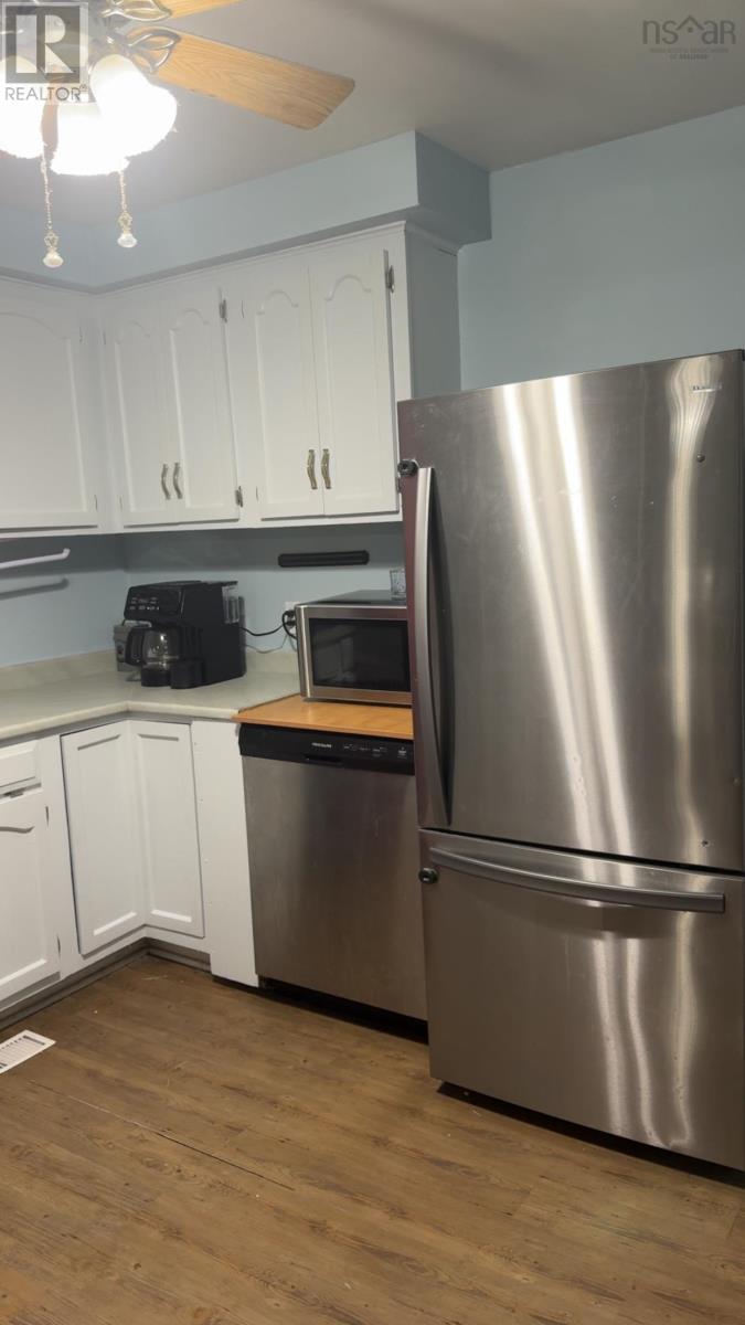 156 Grove Street - 9