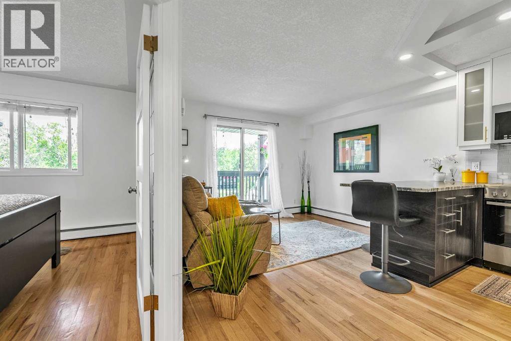 #301 104 24 Avenue SW - 5
