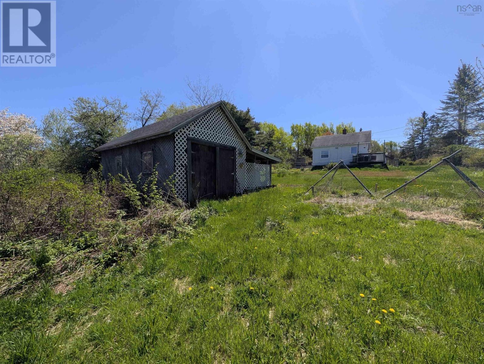 Property 38 of 43 of 47 Ollies Loop